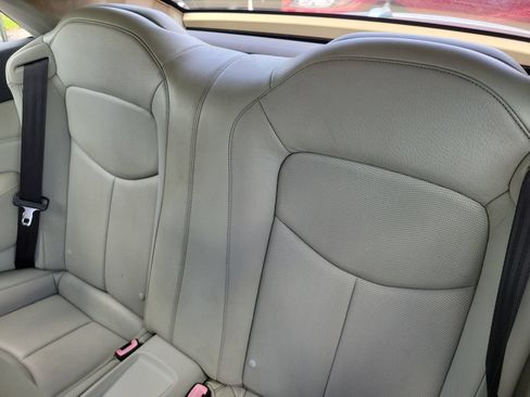 Used 2012 INFINITI G37 Convertible w/ Premium Pkg RWD image 12
