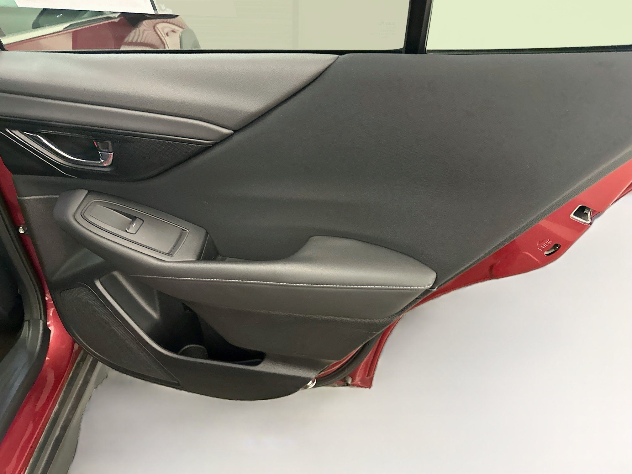 Used 2025 Subaru Outback Premium AWD/4WD image 33