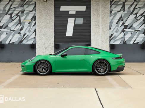 Used 2022 Porsche 911 GT3 RWD image 7