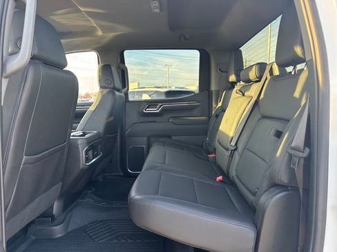 Used 2024 Chevrolet Silverado 1500 LTZ image 15