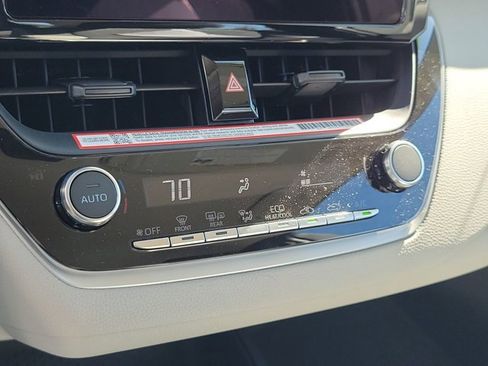 Used 2026 Toyota Corolla LE image 28