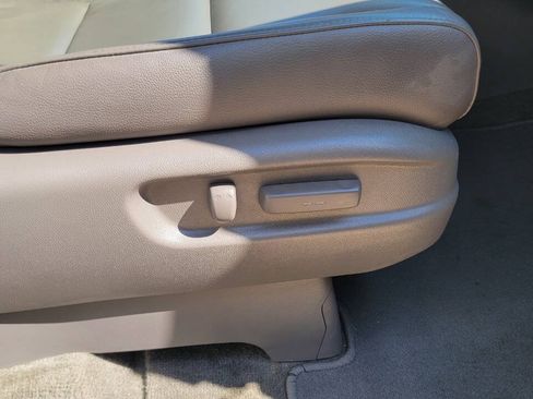 Used 2013 Honda Odyssey Touring image 17