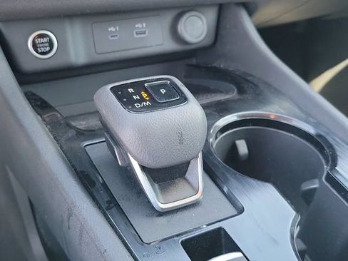 Used 2023 Nissan Rogue FWD image 20