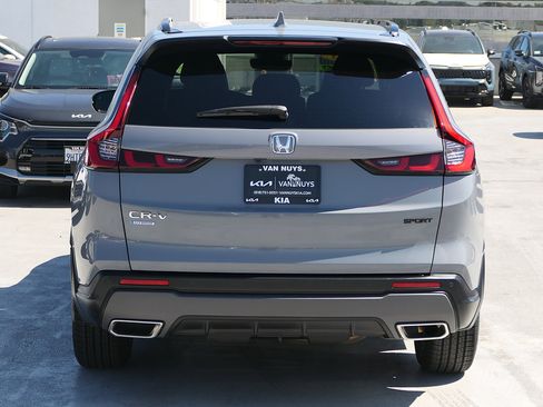 Used 2025 Honda CR-V Sport-L image 4