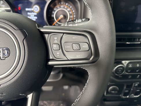 New 2025 Jeep Wrangler Sport S image 15