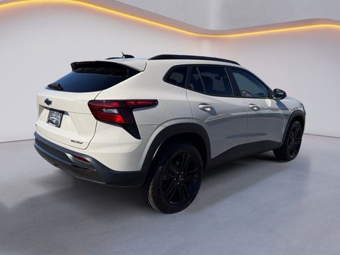 New 2026 Chevrolet Trax ACTIV w/ Driver Confidence Package image 3