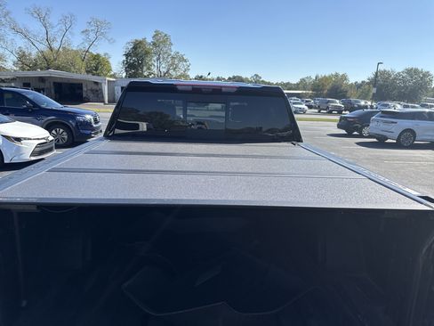 Used 2023 Chevrolet Silverado 1500 ZR2 w/ Technology Package image 31