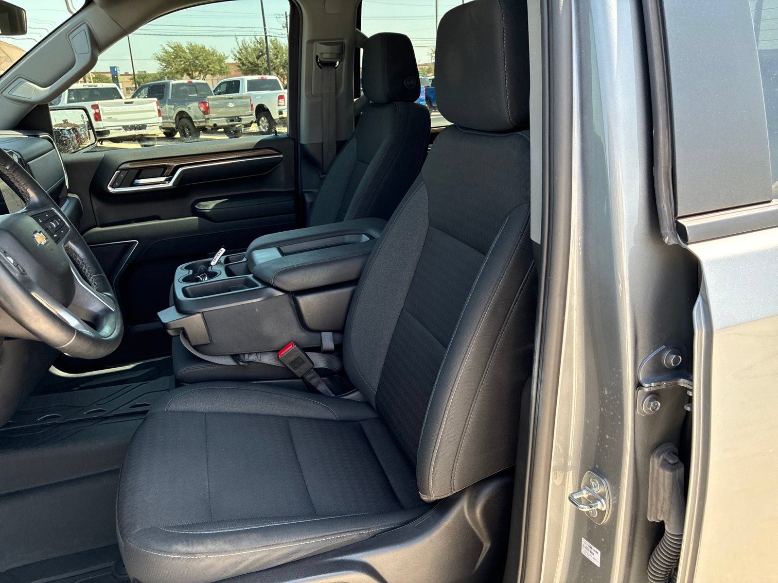Used 2024 Chevrolet Silverado 1500 LT w/ Protection Package RWD image 22