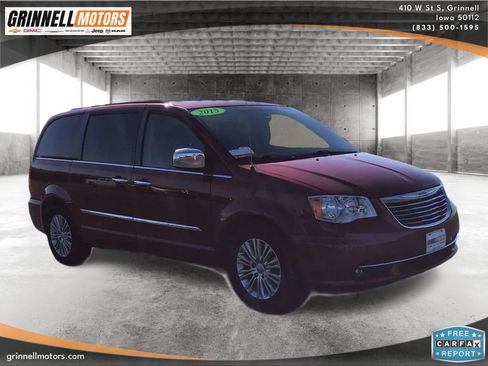 Used 2015 Chrysler Town & Country Touring-L w/ Driver Convenience Group FWD image 3