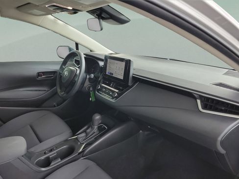 Used 2024 Toyota Corolla LE image 25