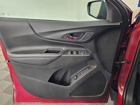 Used 2019 Chevrolet Equinox Premier image 10