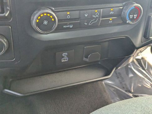 Used 2023 Ford F150 XLT image 27