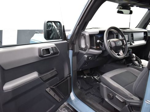 Used 2022 Ford Bronco 4-Door image 9