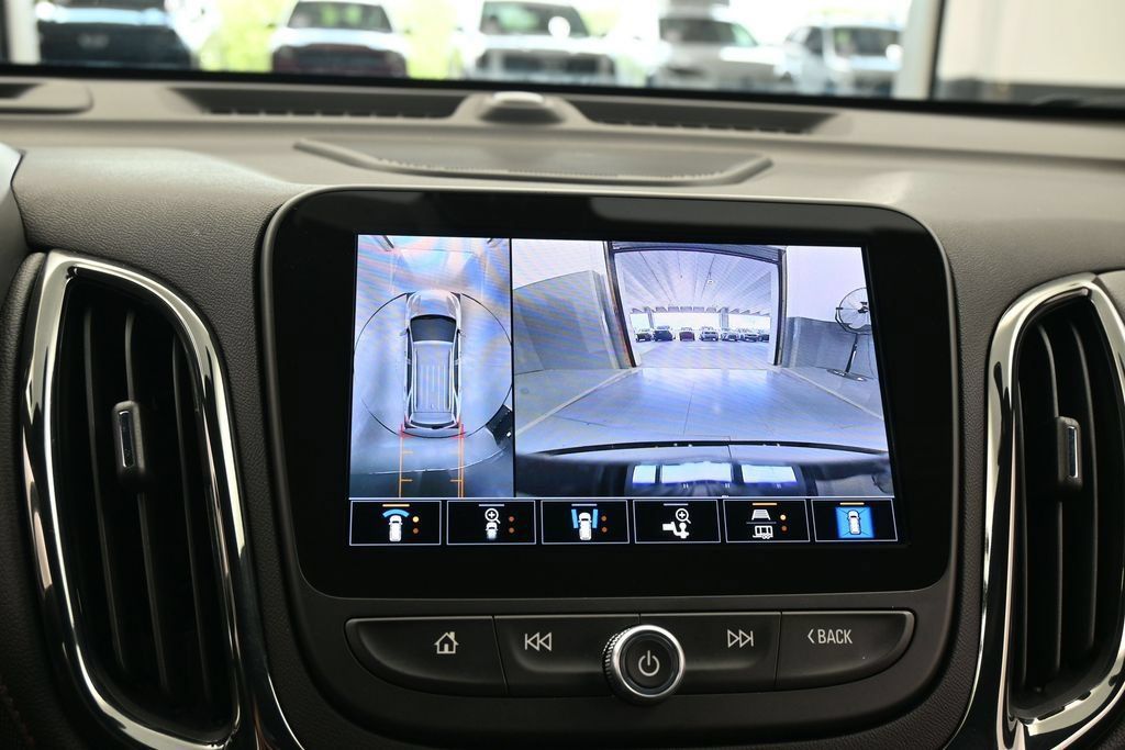 Used 2024 Chevrolet Equinox RS w/ RS Leather Package FWD image 25