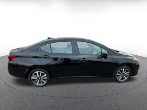 Used 2025 Nissan Versa SV FWD image 16