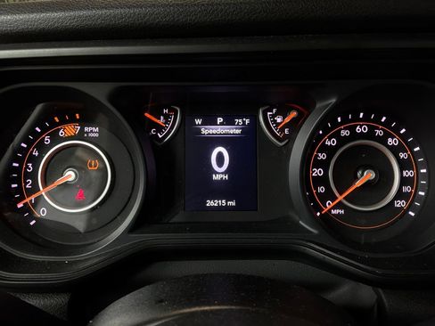 Used 2025 Jeep Wrangler Unlimited Sport AWD/4WD image 36