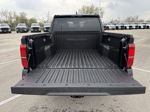 New 2025 Toyota Tacoma SR5 image 19