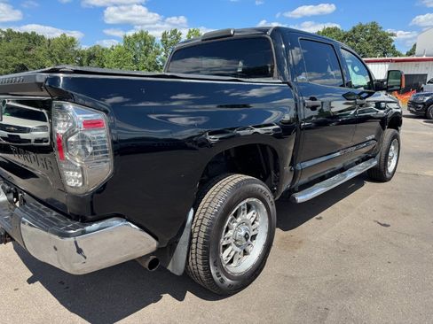Used 2015 Toyota Tundra SR5 AWD/4WD image 11