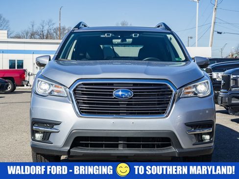 Used 2022 Subaru Ascent Limited w/ Technology Package image 2