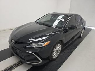 Used 2021 Toyota Camry LE FWD video 1