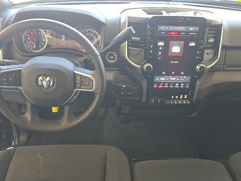 Used 2025 RAM 2500 Big Horn AWD/4WD image 9