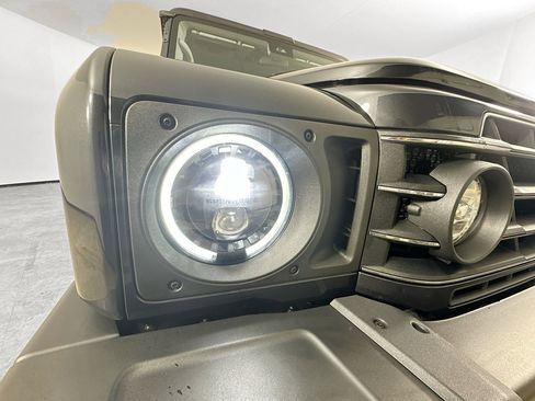 Used 2024 INEOS Grenadier Fieldmaster Edition image 10