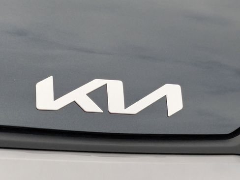 New 2026 Kia Sportage LX FWD image 13