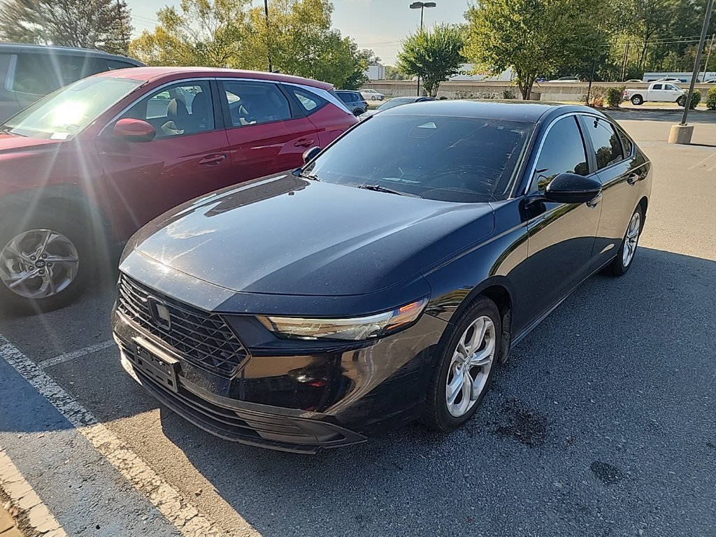 Used 2023 Honda Accord LX image 2