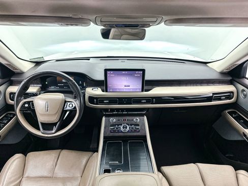 Used 2022 Lincoln Aviator Reserve w/ Equipment Group 201A AWD/4WD image 23