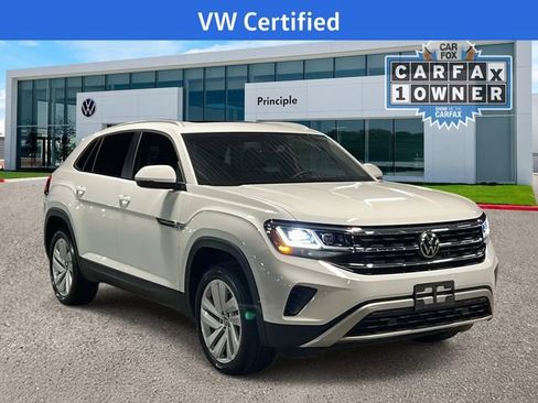 Certified 2023 Volkswagen Atlas Cross Sport SE image 3
