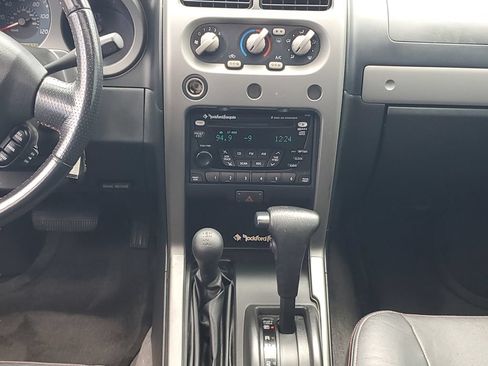 Used 2002 Nissan Frontier S/C AWD/4WD image 15