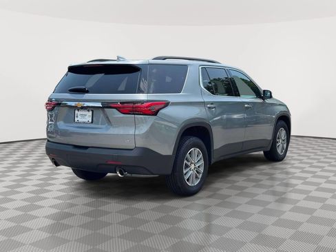 Used 2023 Chevrolet Traverse LT AWD/4WD image 7