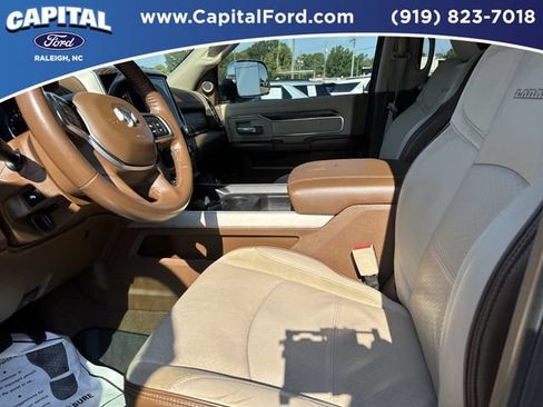 Used 2020 RAM 2500 Laramie AWD/4WD image 19