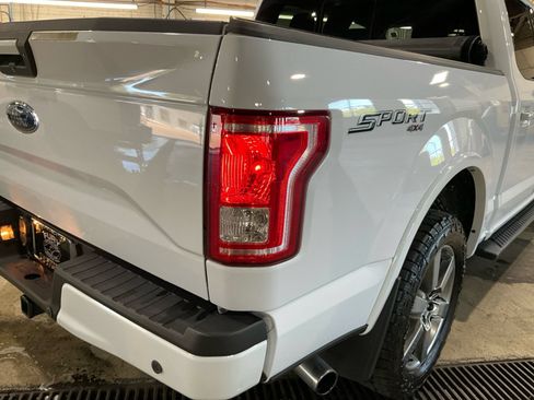 Used 2017 Ford F150 XLT w/ Equipment Group 302A Luxury AWD/4WD image 23