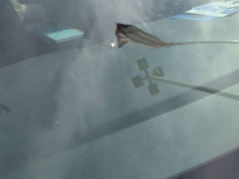 Used 2025 Honda CR-V Sport Touring image 10