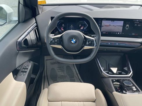 Used 2025 BMW X3 xDrive30i w/ Convenience Package image 14