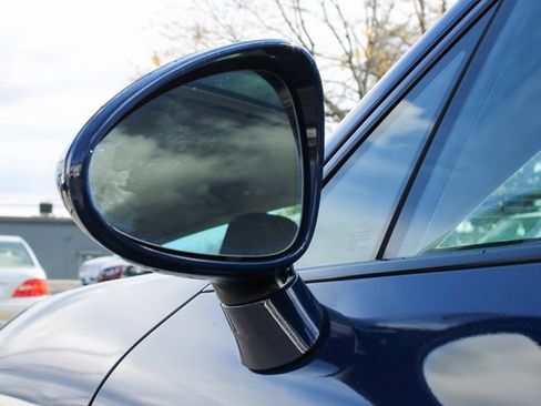 Used 2015 Porsche Panamera 4 image 8