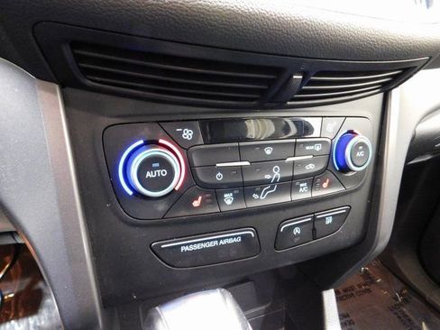 Used 2018 Ford Escape SEL image 24