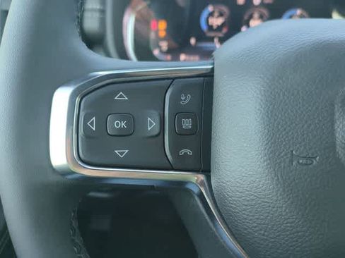 New 2026 RAM 2500 Laramie AWD/4WD image 24
