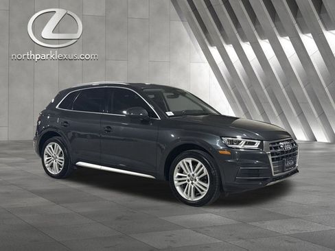 Used 2019 Audi Q5 2.0T Premium Plus w/ Premium Plus Package image 5