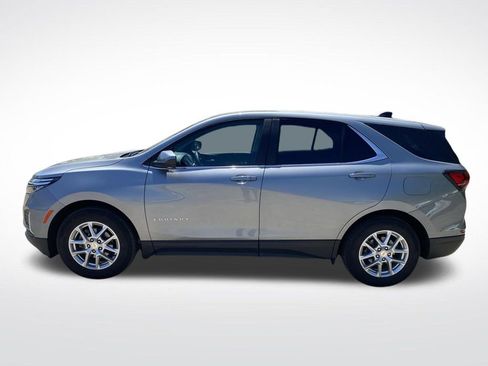 Used 2024 Chevrolet Equinox LT w/ LPO, Floor Liner Package FWD image 3