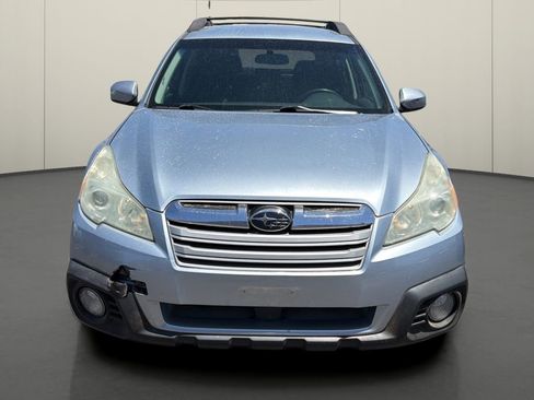 Used 2013 Subaru Outback 2.5i Premium w/ All-Weather Pkg AWD/4WD image 2