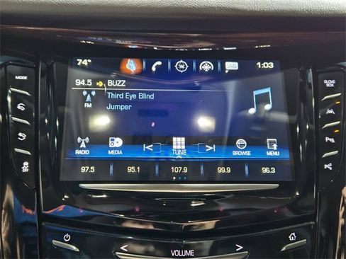 Used 2017 Cadillac Escalade Luxury image 17