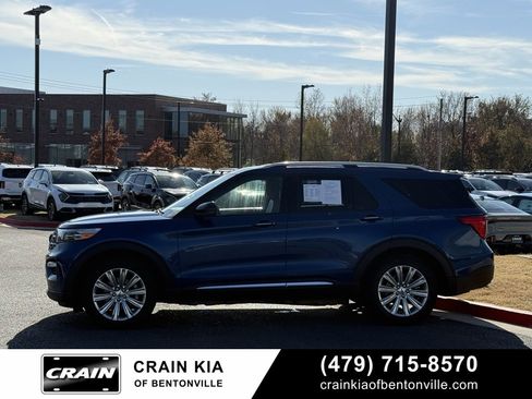 Used 2021 Ford Explorer Limited w/ Equipment Group 301A image 4