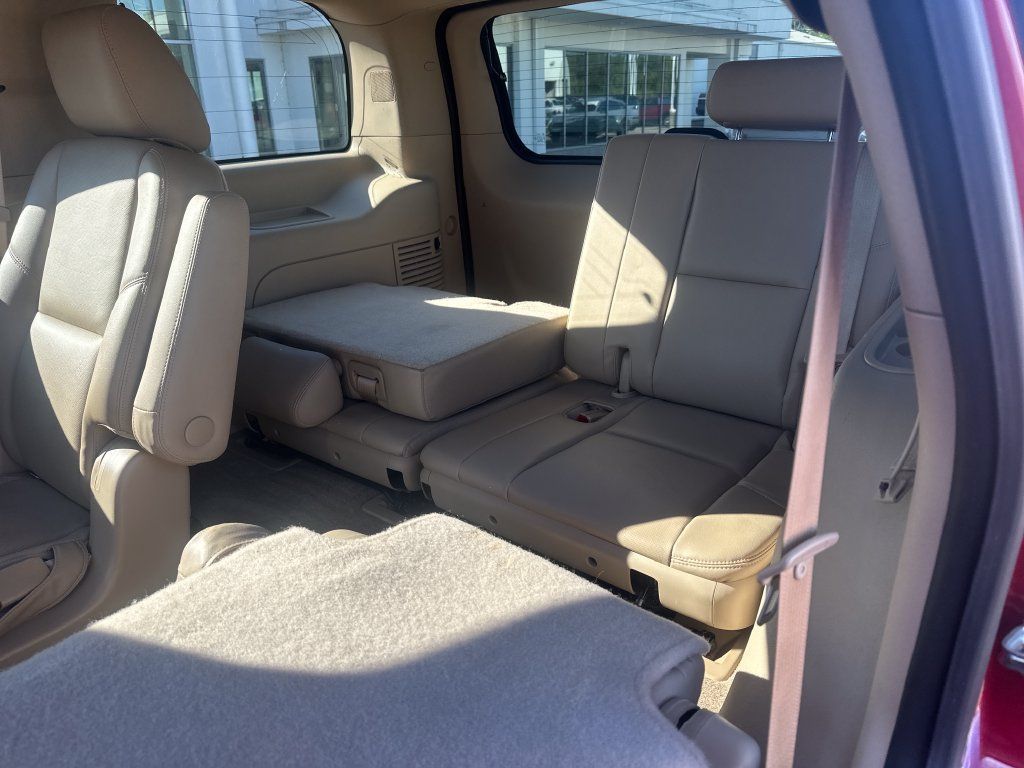 Used 2013 GMC Yukon Denali AWD/4WD image 33