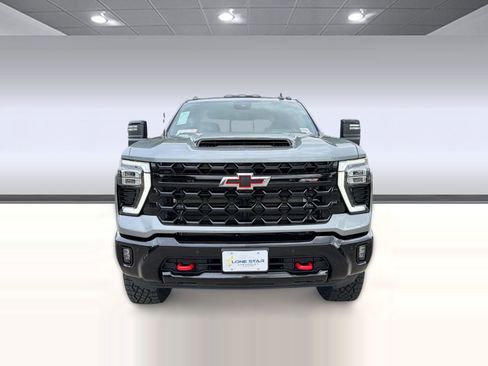 New 2026 Chevrolet Silverado 2500 ZR2 AWD/4WD image 5