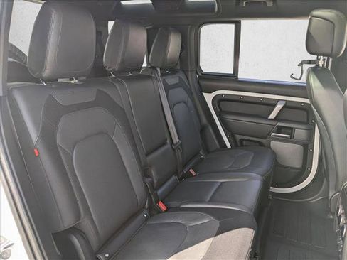 Used 2023 Land Rover Defender 110 X-Dynamic SE AWD/4WD image 21