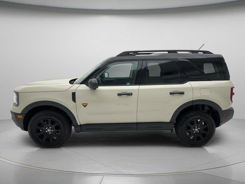 Used 2025 Ford Bronco Sport Badlands AWD/4WD image 6