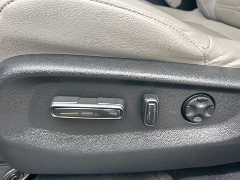 Used 2021 Honda CR-V EX-L image 18