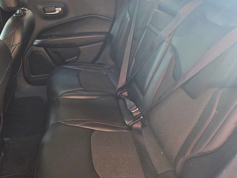 Used 2018 Jeep Compass Trailhawk w/ Navigation Group image 14